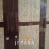 Lemari Pakaian Kombinasi Rotan dan Kayu Jati