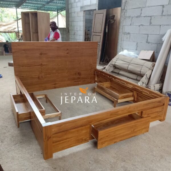 Tempat Tidur Minimalis 4 Laci Bahan Kayu Jati - 160x200 - Image 2