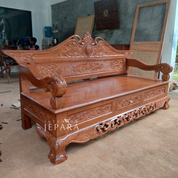 Bangko Jowo Singosari , Bale Bale Kayu Jati, Sofa Bed