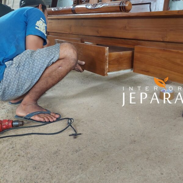 Dipan Tempat Tidur 3 Laci Kayu Jati Minimalis - Image 5