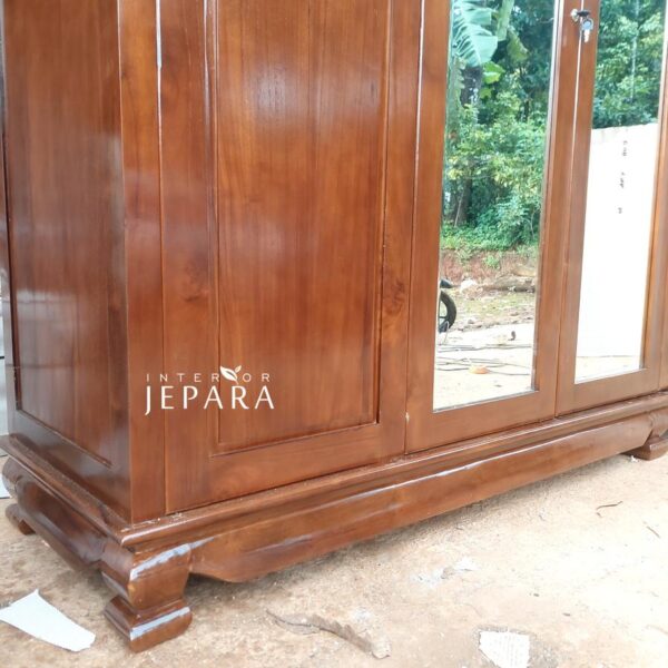 Lemari Minimalis Custom Shape Kayu Jati Solid