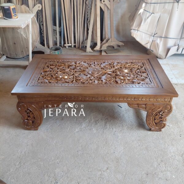 Meja Tamu Kayu Jati Ukiran Motif Etnik Madura