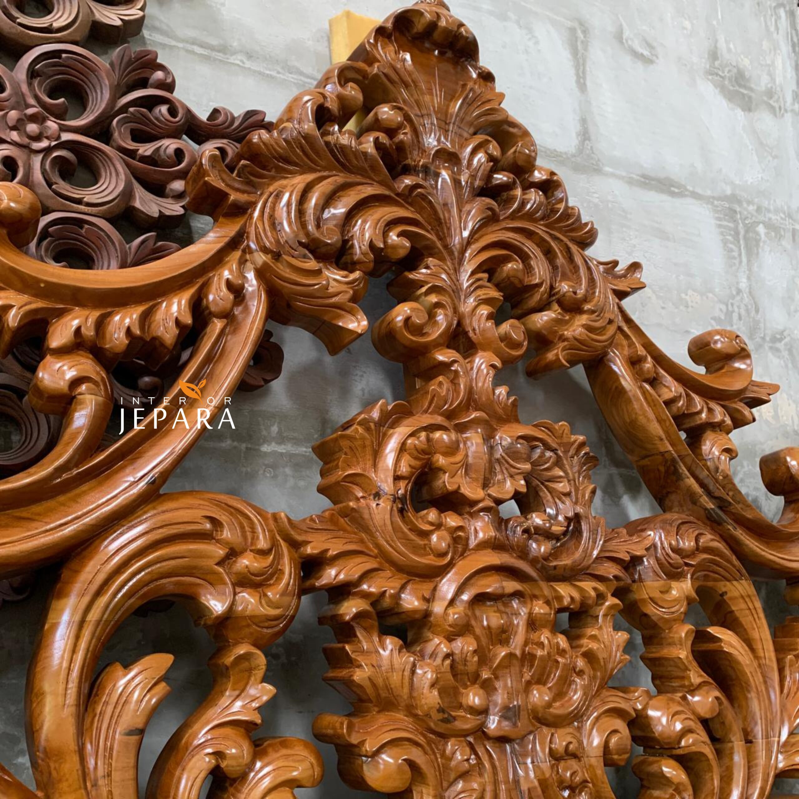 Tempat Tidur Ukir Klasik Mewah Kayu Jati Jepara