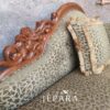 LOUISE Sofa Ukiran Kayu Jati Motif Angsa – Sofa Klasik