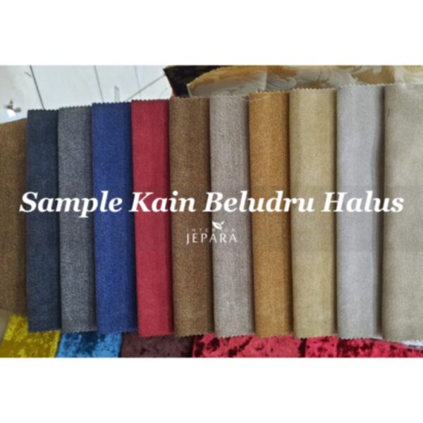 Kursi Santai Bouclé Modern Rangka Kayu Jati - Image 2