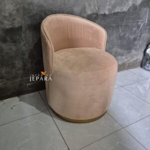 Kursi Lounge Modern Elegan – Sentuhan Mewah Interior Anda