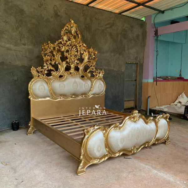 Tempat Tidur Luxury King Mediteranian Full Ukiran