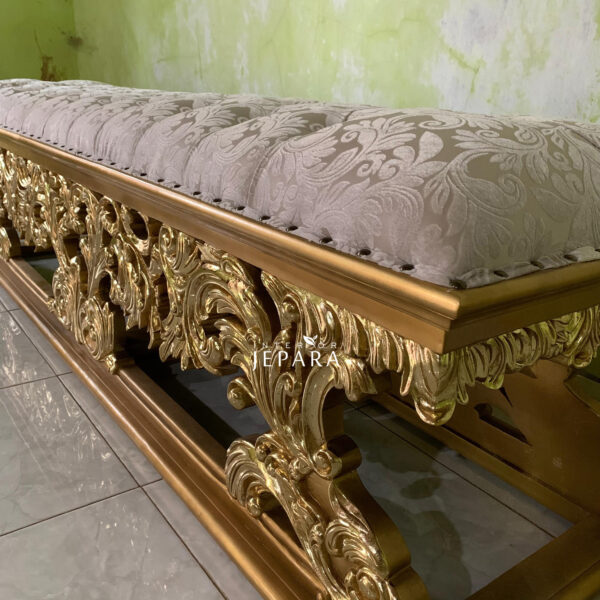 Sofa Lounge Klasik Full Ukiran Kayu Mahoni