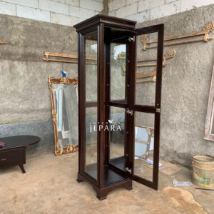 Almari Hias Kayu Jati Model Klasik Minimalis
