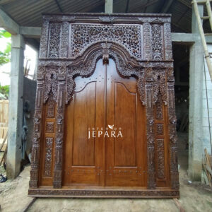 Pintu Gebyok Kudusan Jumbo Kayu Jati