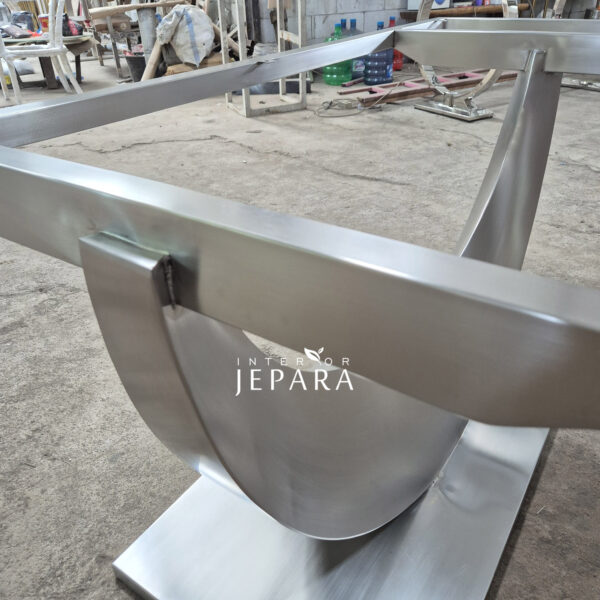 Meja Console model Half Moon
