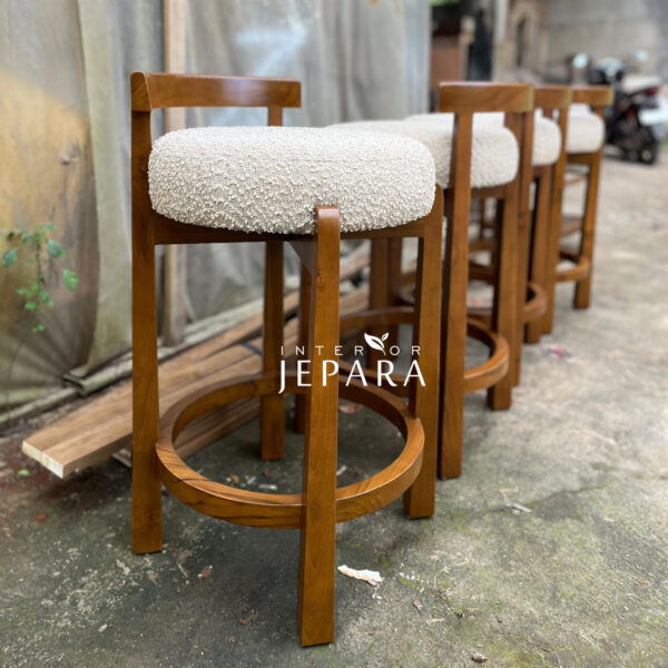Bar Stool Scandinavian Kayu Jati