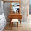 Meja Rias dan Kursi Model Retro Bahan Kayu Jati