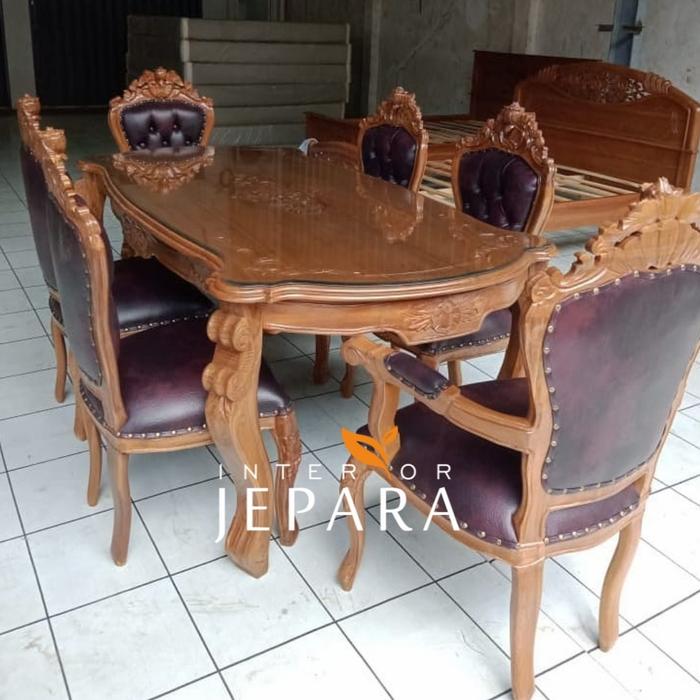 Meja Makan Klasik Mewah 6 Kursi Top Kaca 8mm Kayu Jati